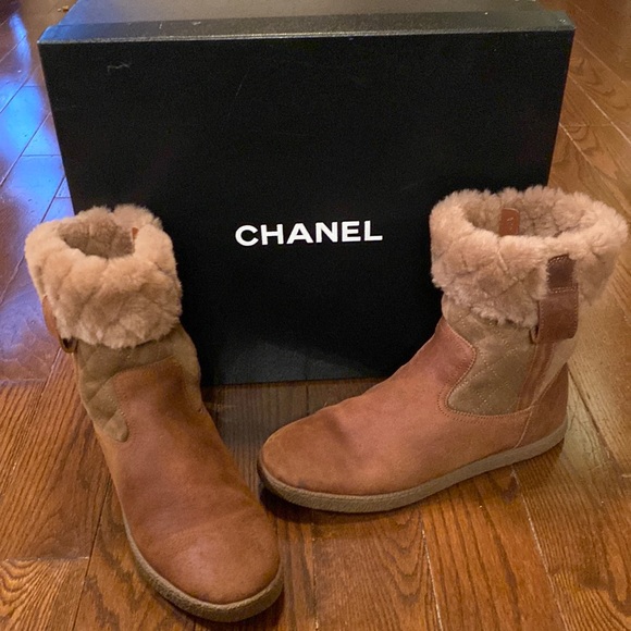 CHANEL Shoes - Chanel sheep shearling high boots preloved size 39.5 or 9 1/2